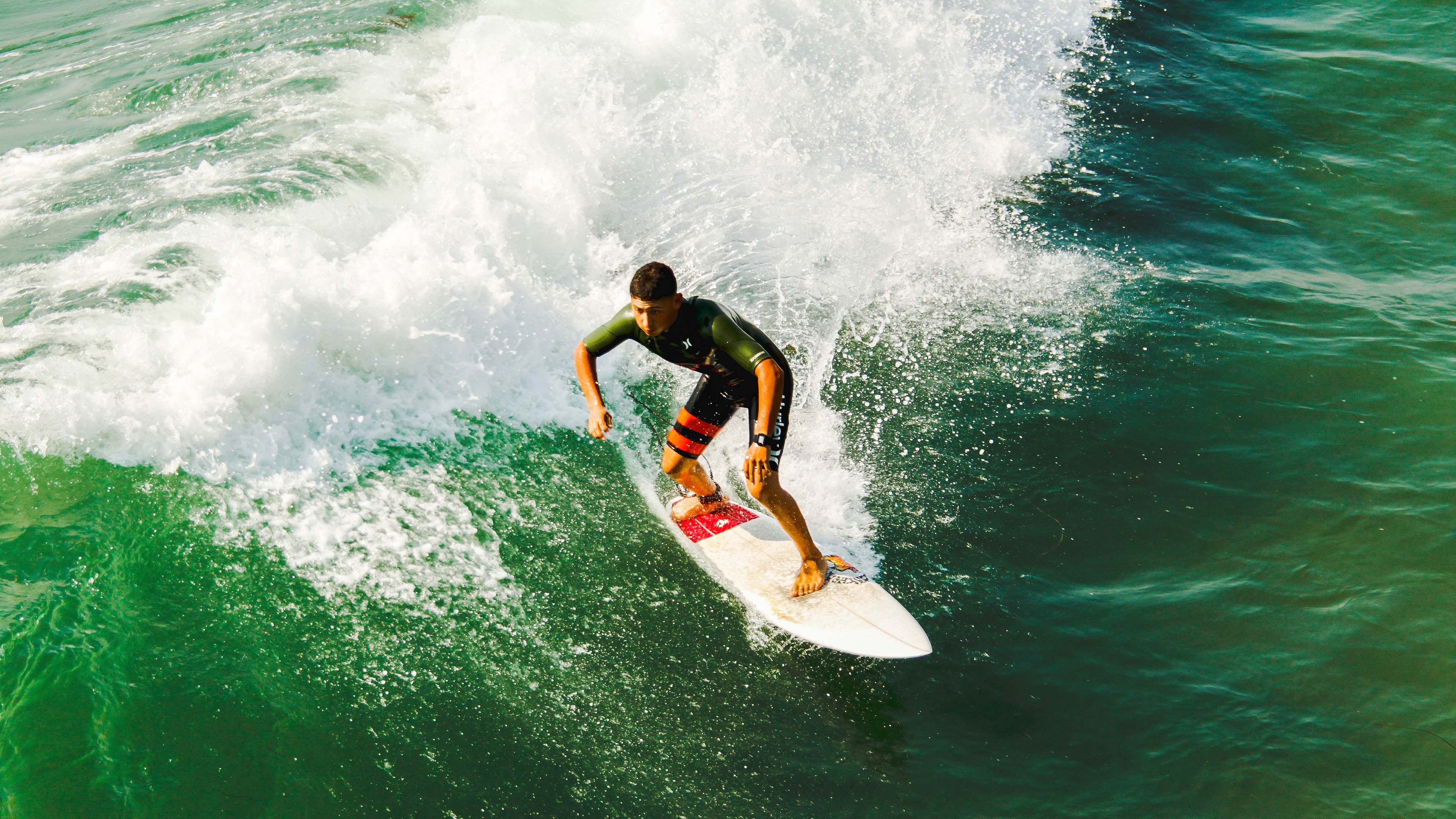 雷霆年轻核心持续爆发球队未来极具竞争力,雷霆目前阵容